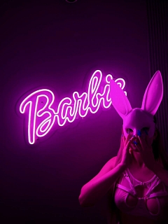 Девушка массажистка Грейс, салон Barbie relax